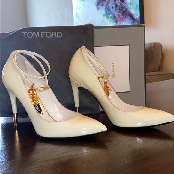tom ford padlock pump